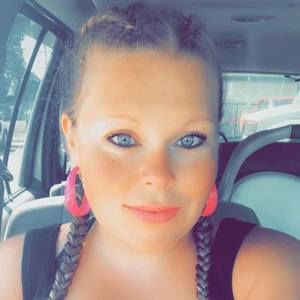 Meet your Posher, Candace